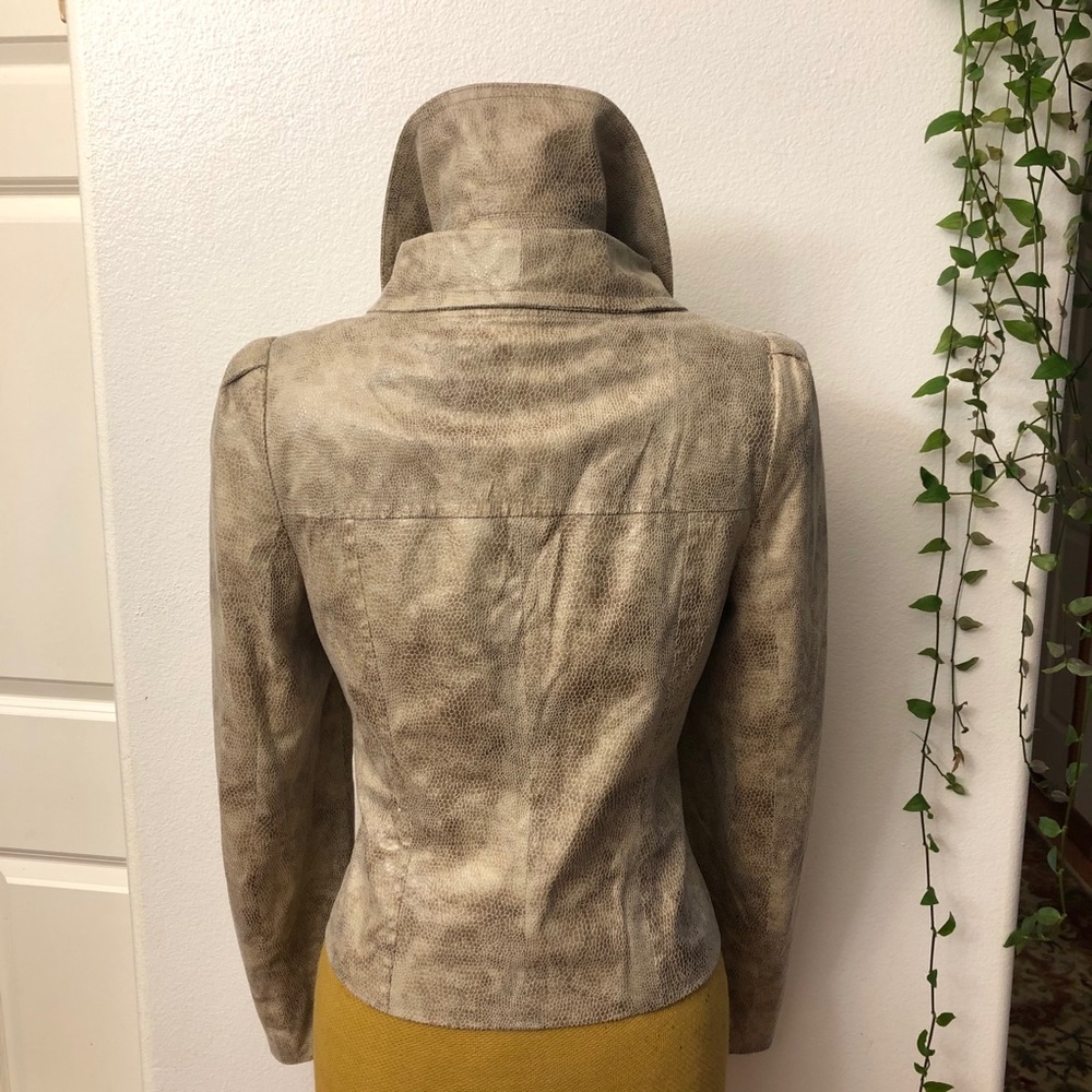 I•N•C INTERNATIONAL CONCEPTS  Ruffled Jacket - Picture 9 of 11
